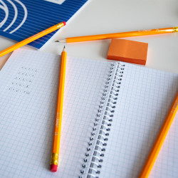 Grafitceruza 2B, radíros 5db/csomag Grafitceruza Bluering