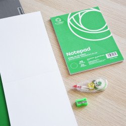 Jegyzettömb ragasztott, A5, 50lap, Bluering® sima Jegyzettömb Bluering