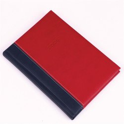 Határidőnapló Linett A/5, napi fehér lapokkal kék-piros Realsystem 2026. Határidőnapló Realsystem