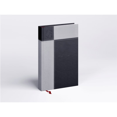 Határidőnapló Prémium M A/5, napi krémszínű lapokkal fekete Realsystem 2026.