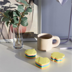 Jegyzettömb öntapadó, szív alakú, 250lap, Bluering® 5 klf. neon szín Öntapadó jegyzettömb Bluering