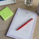 Golyóstoll 0,8mm, nyomógombos műanyag piros test, Bluering® Z3, írásszín piros